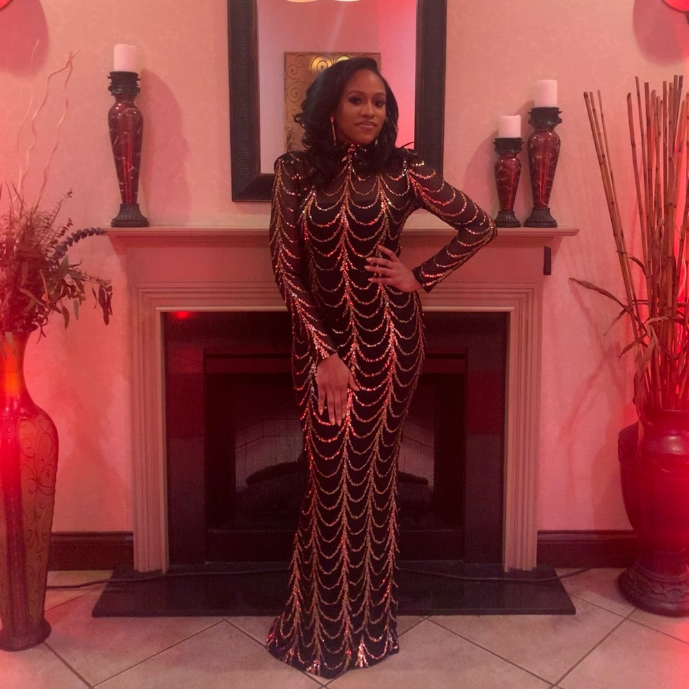 Black and gold elegant sequin gown